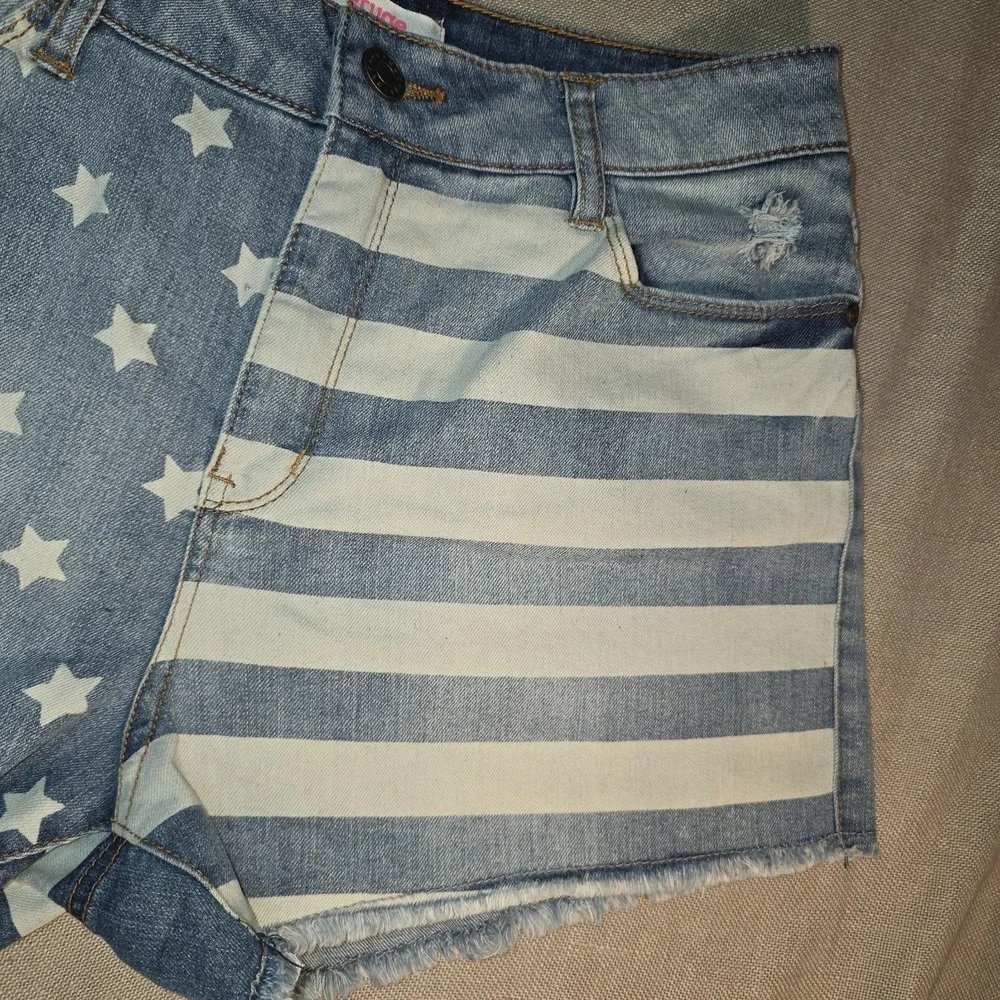 refuge stars stripes